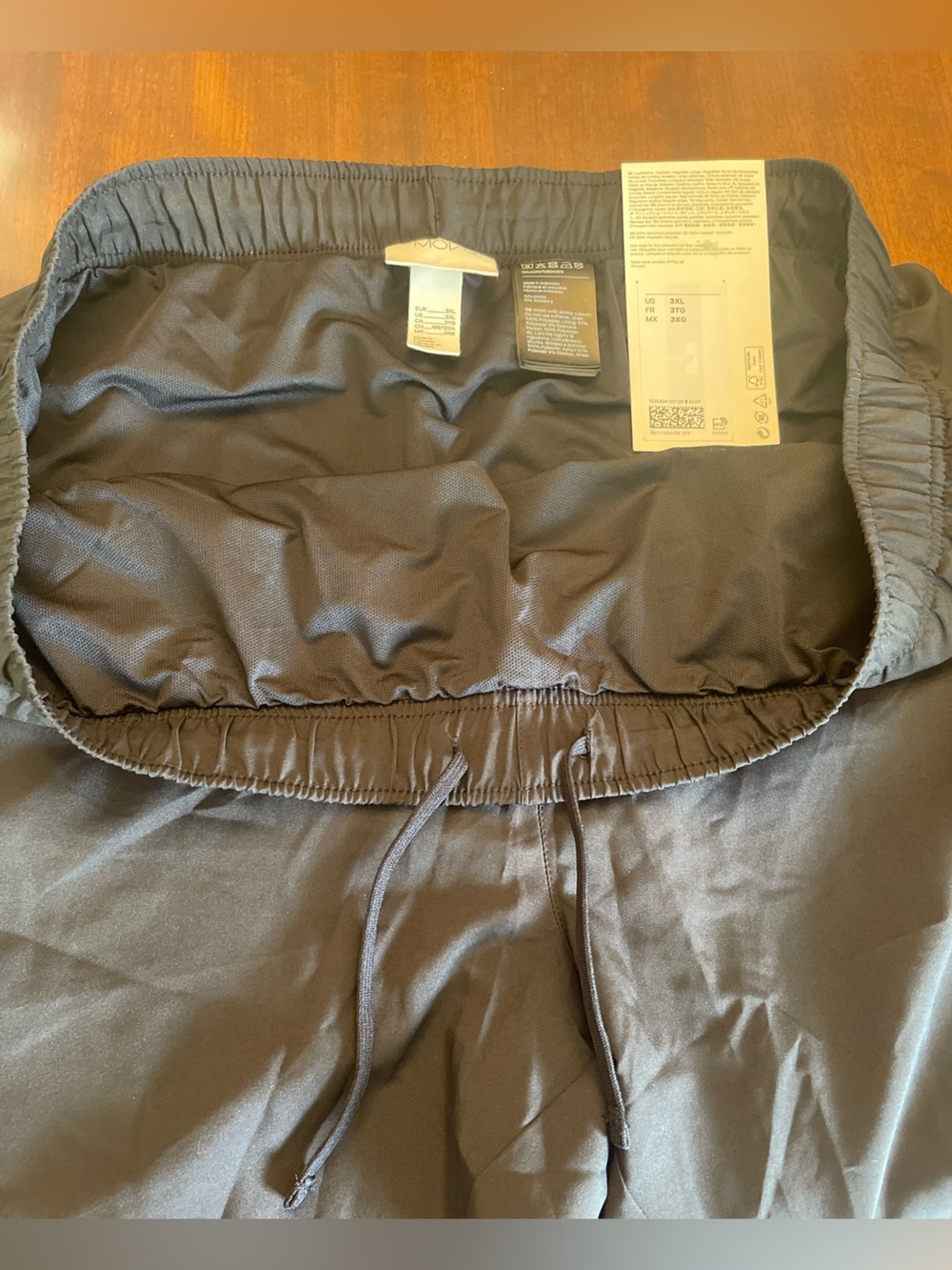 NWT HM Move Women’s Running Shorts - Picture 5 of 10
